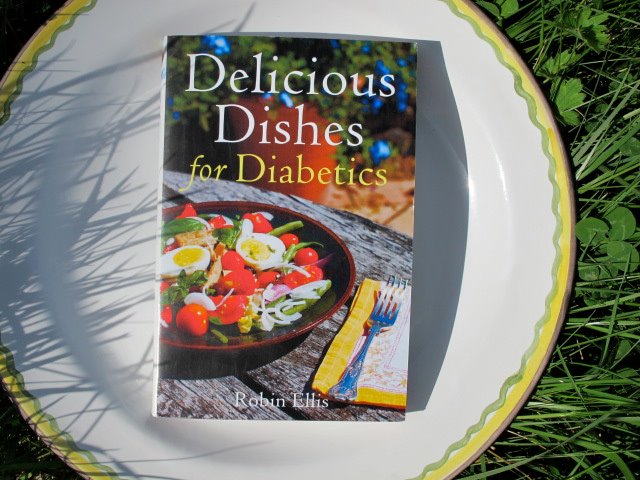 Delicious Dishes for Diabetics by Robin Ellis